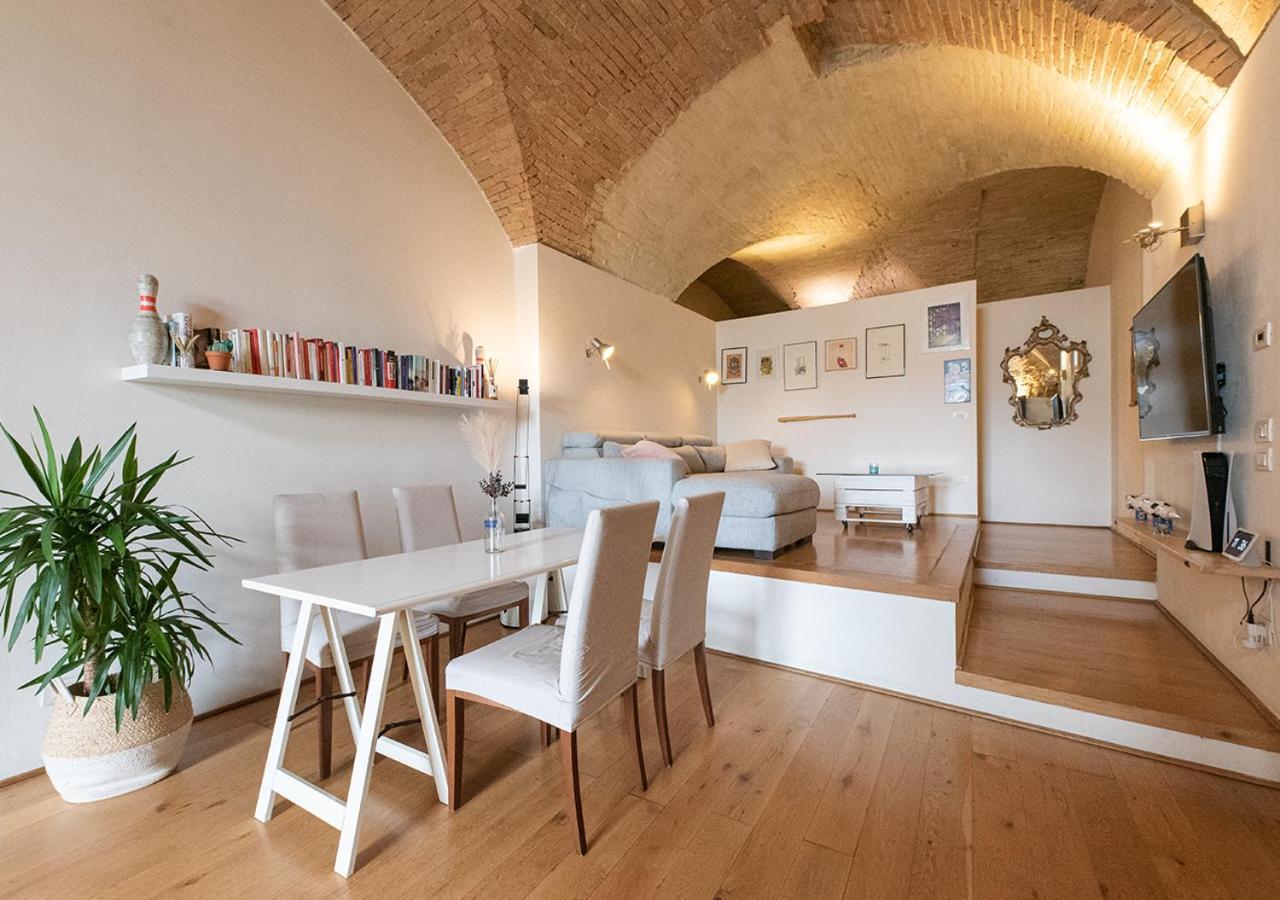Casa Etrusca - Con Giardino E Vista - Italywego Lejlighed Perugia Eksteriør billede